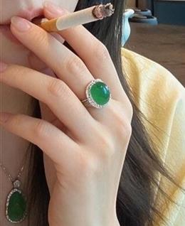 小心星的头像