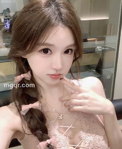 小颜如昔的头像