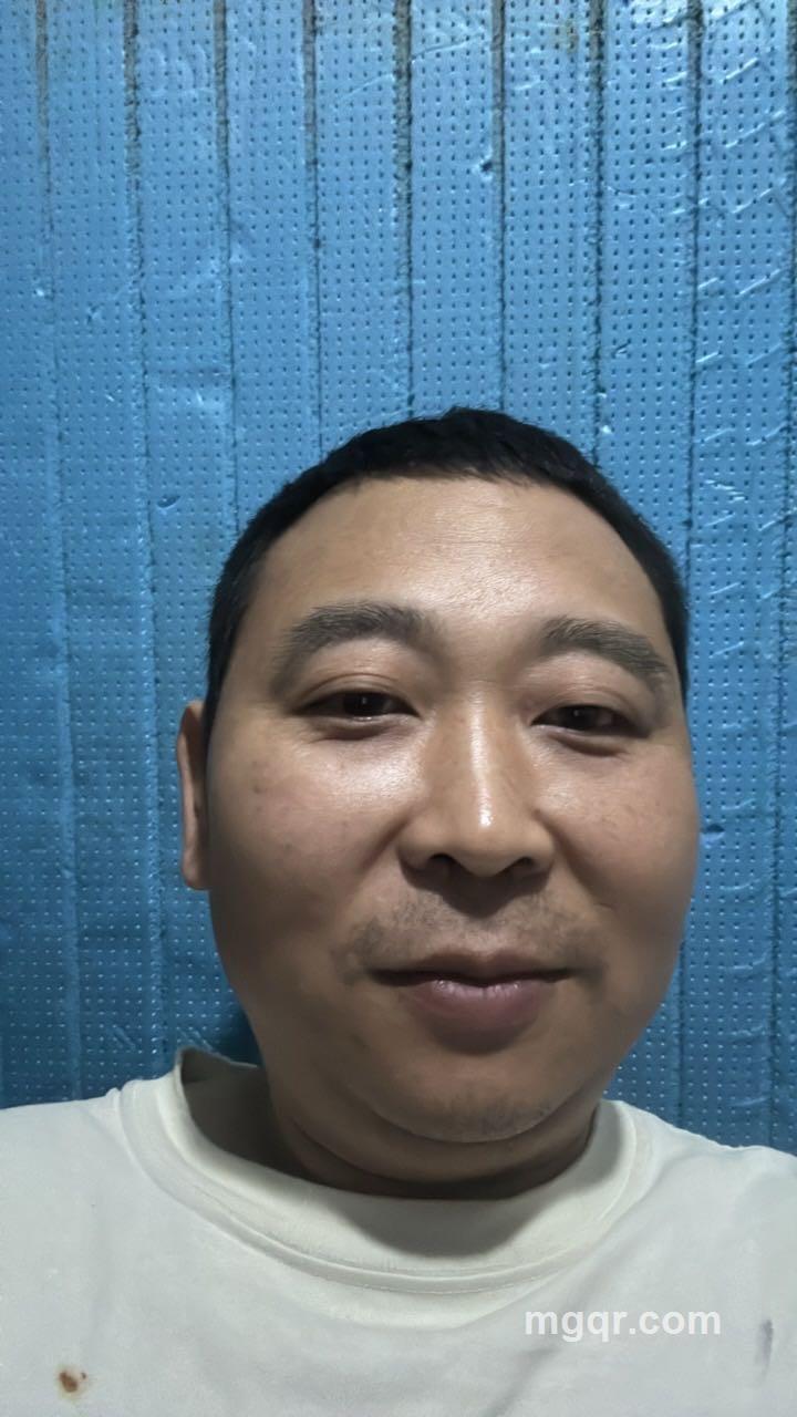 诚实的男孩的头像