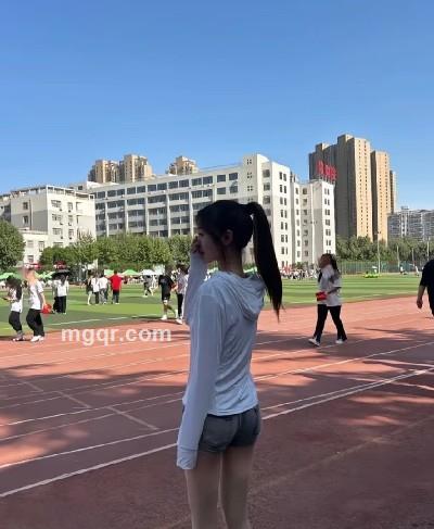 雾雾的头像