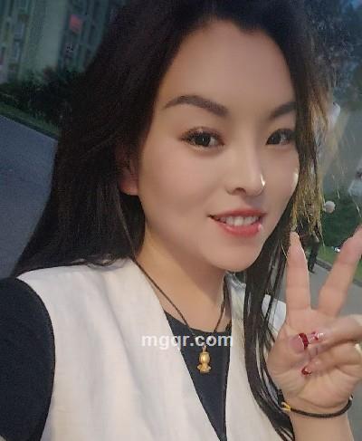 高低整两杯的头像