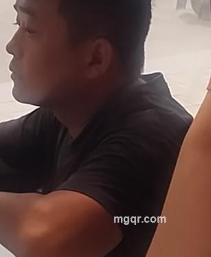 如胶似漆！日久生情的头像
