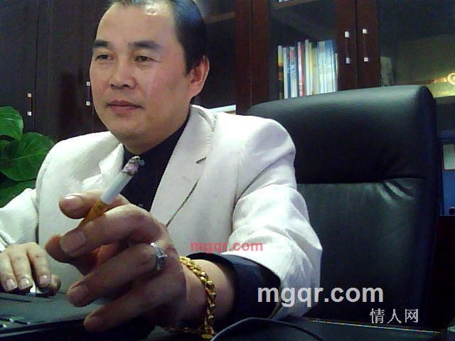 爱情落地的第9张照片