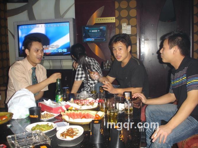 色色男人的第8张照片