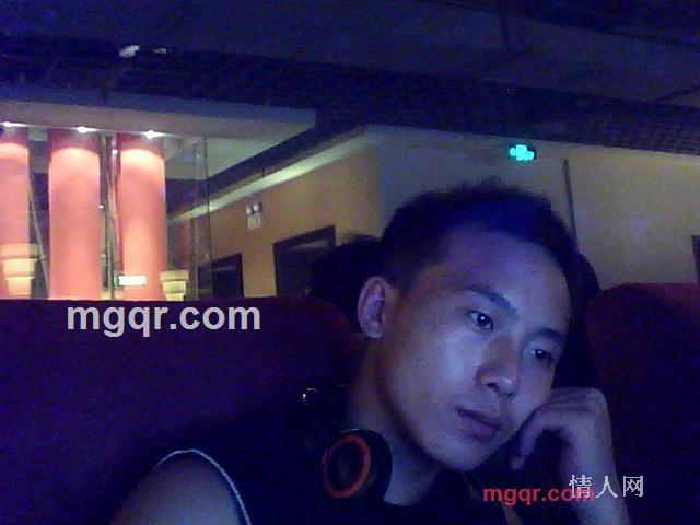 爱只有一个的第3张照片