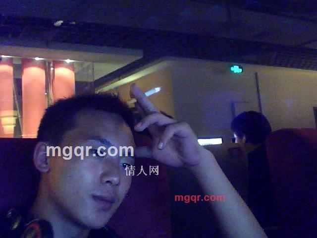 爱只有一个的第2张照片