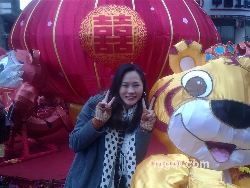 蓝色小妖的第1张照片