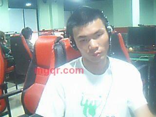 寂寞的那男孩的第1张照片