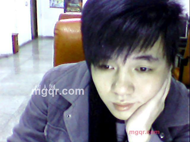 迷乱的夜的第1张照片