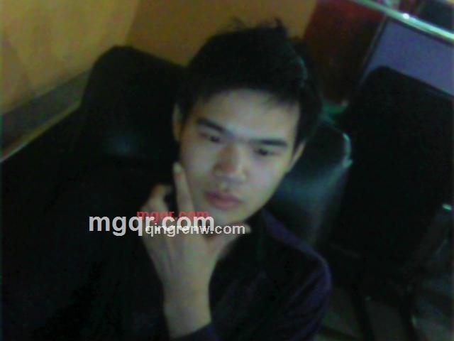 深蓝的第2张照片