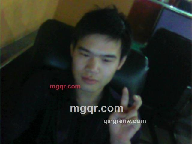 深蓝的第1张照片