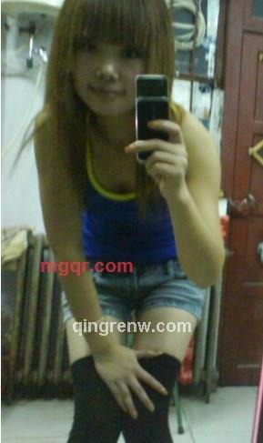 媽``他偸亲莪的第1张照片