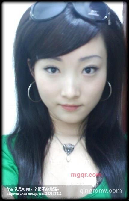 被爱是幸福的第1张照片