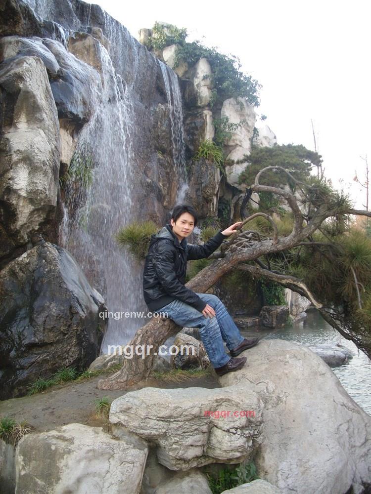 稳重的第2张照片