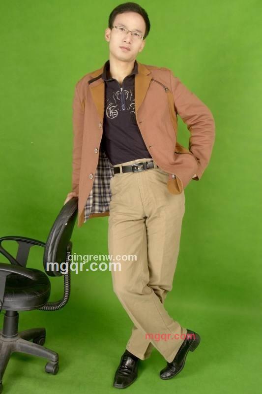 adam387的第1张照片