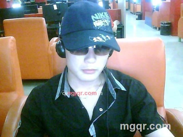 Kiss@情的第1张照片