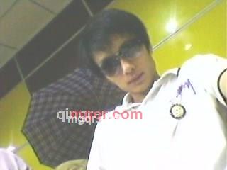 看我简历的第2张照片