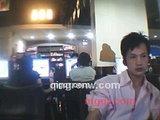 夜已深沉的第3张照片