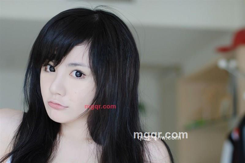 绝色勾魂的第3张照片