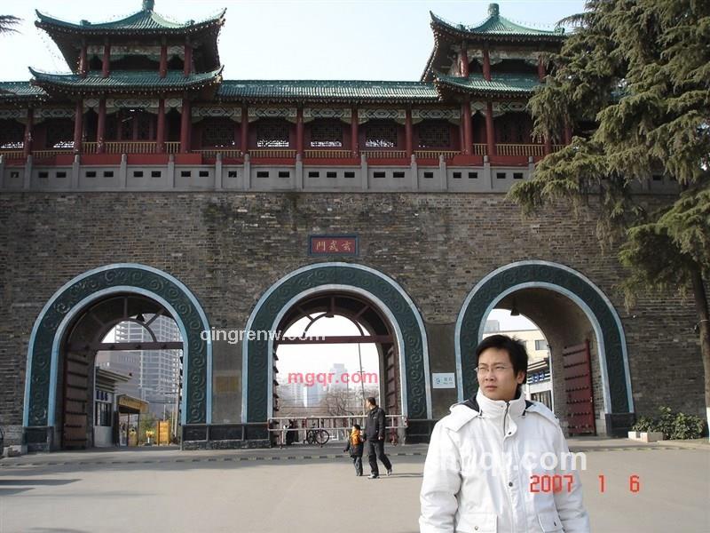 钉子户的第2张照片