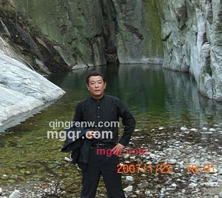 《博爱》的第3张照片