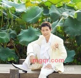 黑臀的第1张照片