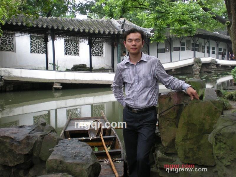 玉面剑客的第2张照片