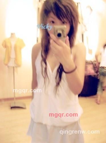 忧伤散漫左右的第1张照片