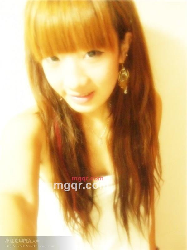 淡淡女人香.的第4张照片