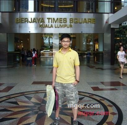 巨阳男的第1张照片