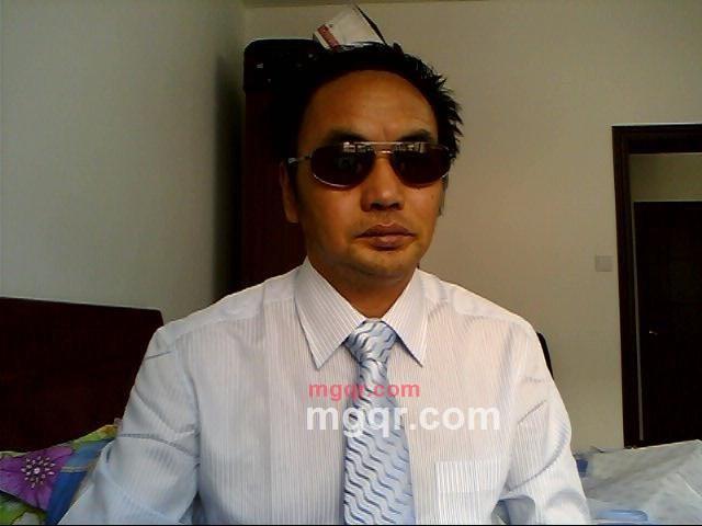 与鱼共舞的第1张照片