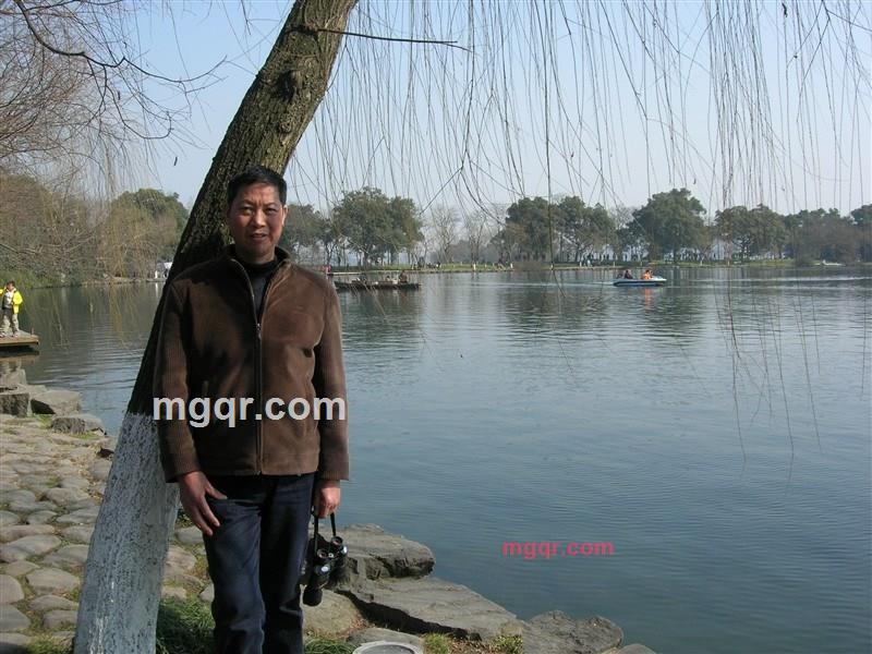 琴音护花园的第5张照片