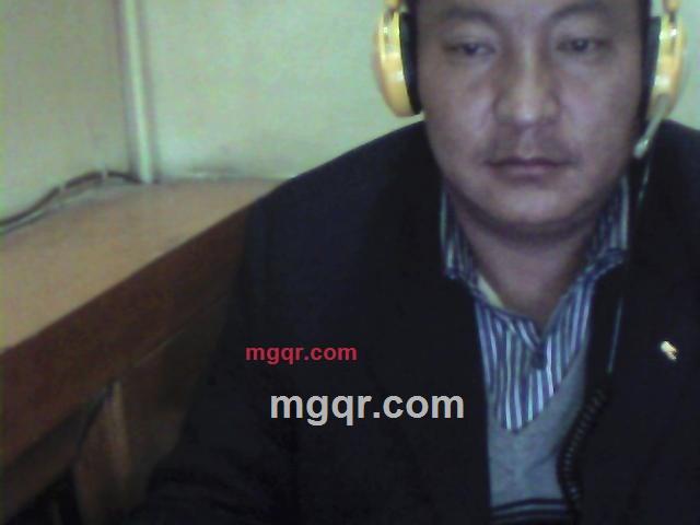 西域男的第1张照片