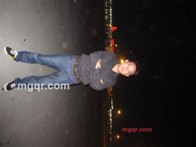 HB甘心情愿的第4张照片