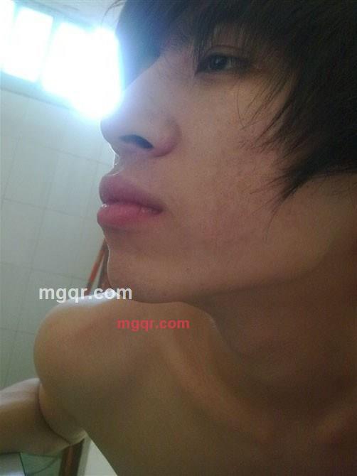 纯情*男的第1张照片