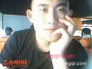 爱人情的第1张照片