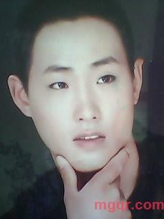 吥篱--<-<-<@的第1张照片