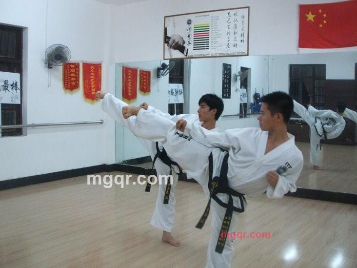 心旷神依的第2张照片