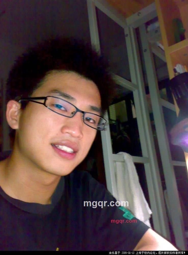 血色冰霜的第1张照片