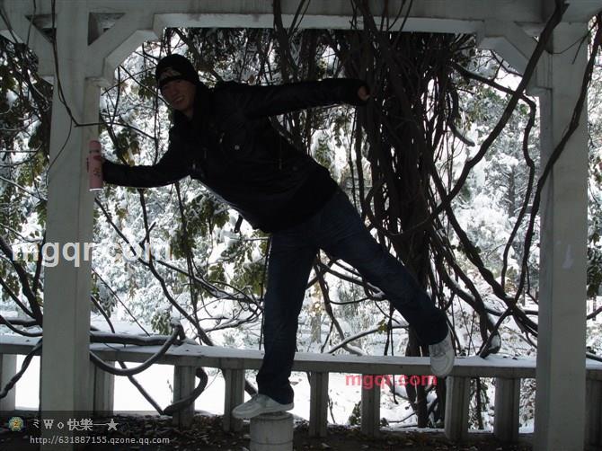 德力格尔的第3张照片