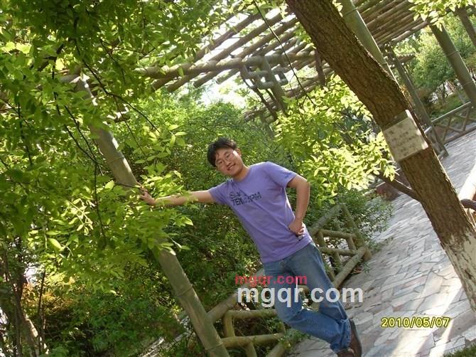 寂寞烛光的第2张照片