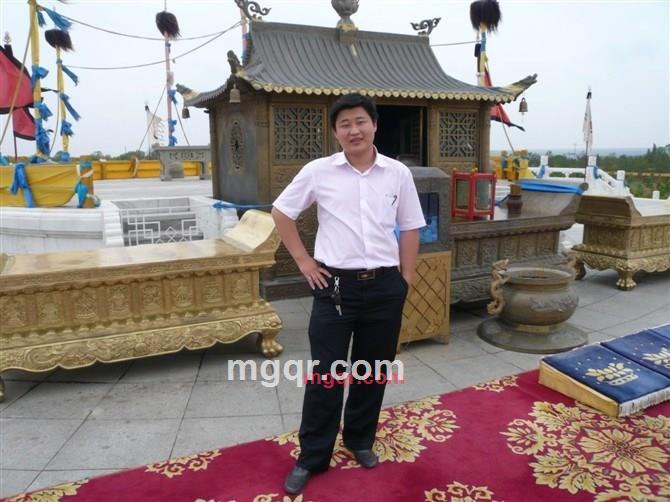 点烟的第1张照片