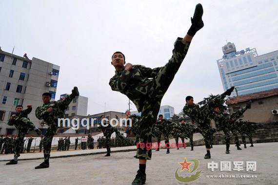 情人@123的第2张照片