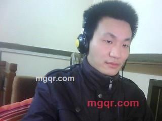 一摸微笑留给你的第1张照片