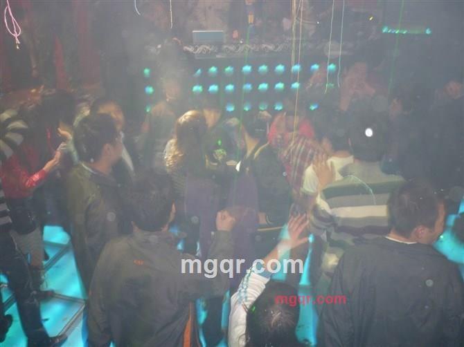 一次性的爱的第4张照片