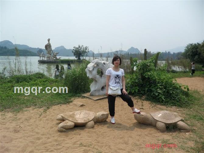 珺唲的第3张照片