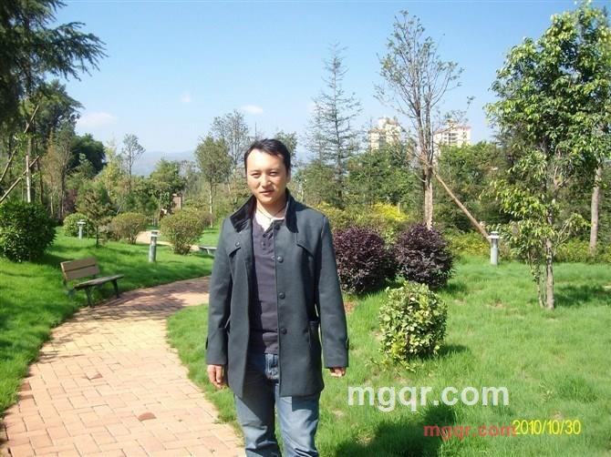 寂寞想爱你的第2张照片