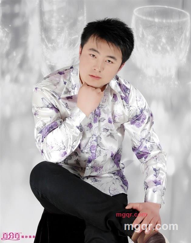 指尖 柔情的第1张照片