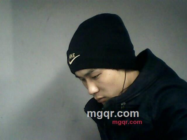 夜好冷的第2张照片