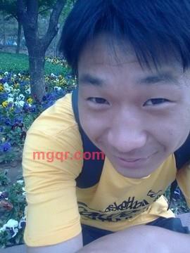 学生一个的第3张照片